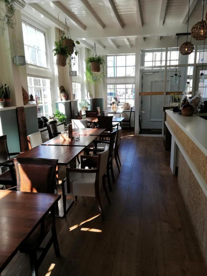 Bed & Brasserie Het Kosthuys Sint-Maartensdijk Esterno foto