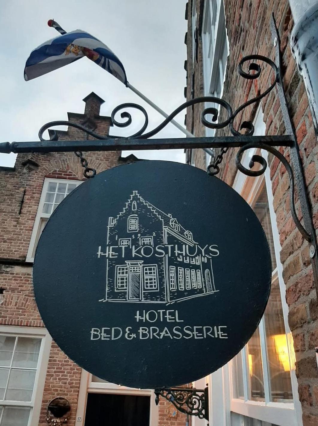 Bed & Brasserie Het Kosthuys Sint-Maartensdijk Esterno foto